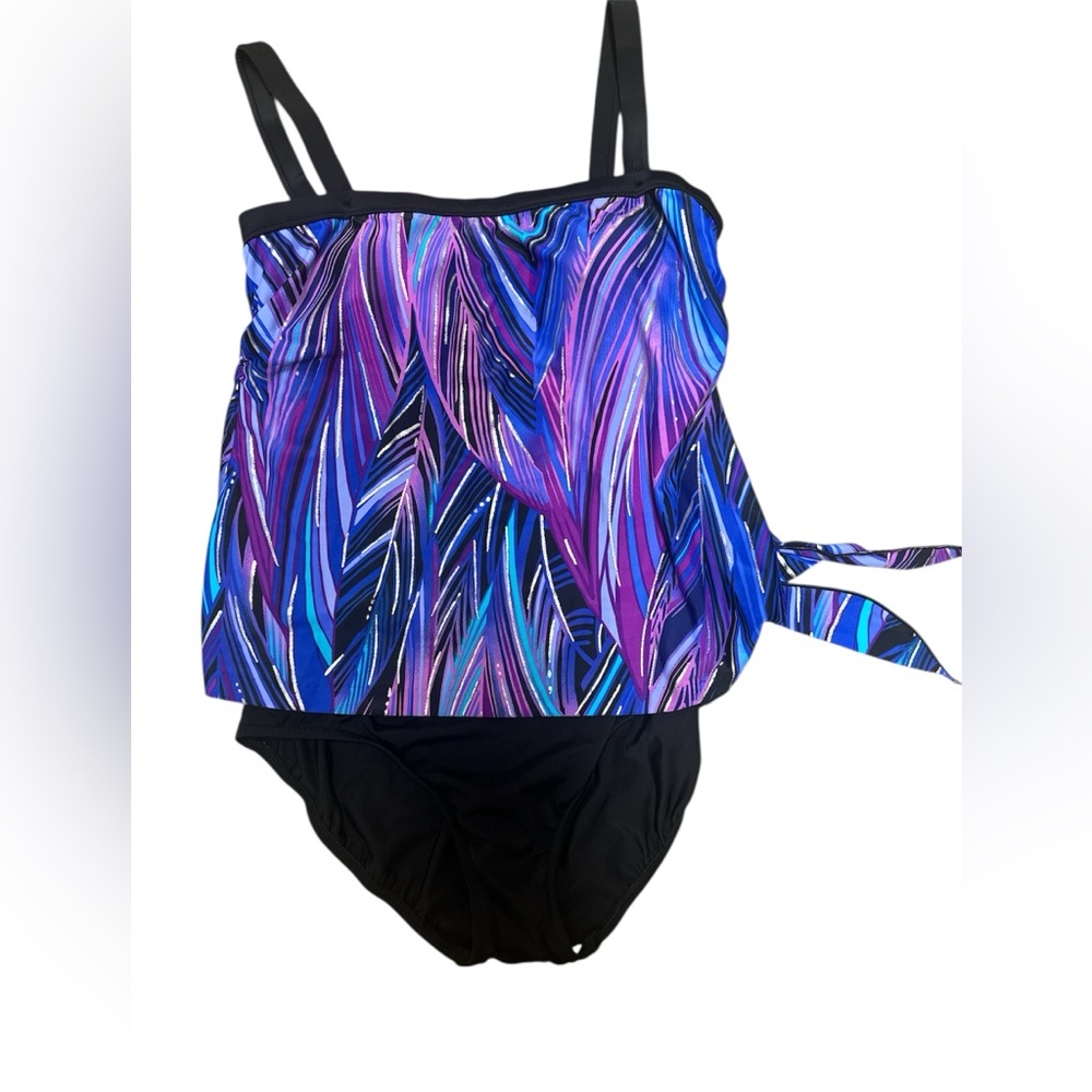 NWT Maxine of Hollywood size 12 Swimsuit